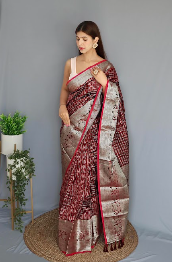 Women's Banarasi Soft Silk Checks Woven Saree Brown