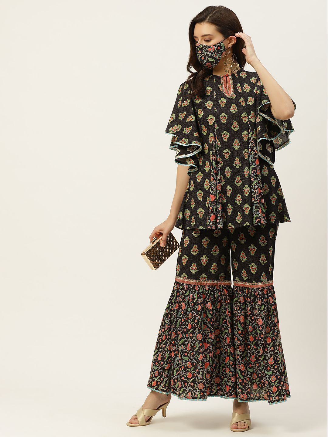 Women's Floral Print Tunic Sharara Set With Mask