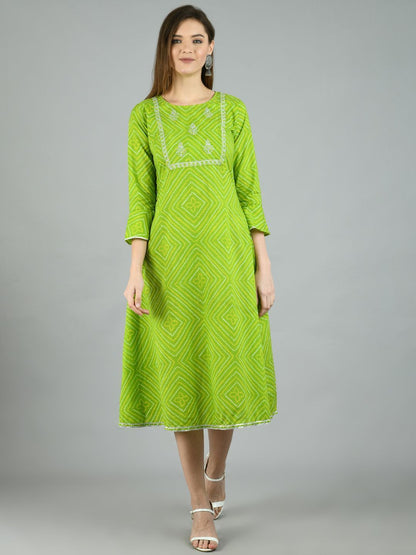 Women's Green Cotton Printed 3/4 Sleeve Round Neck Casual Dress