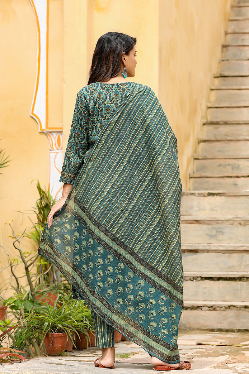 Women's Cotton Blend Printed Kurta Pant Dupatta Set