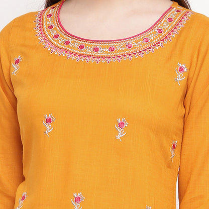 Women's Yellow Rayon Kurta By Vbu