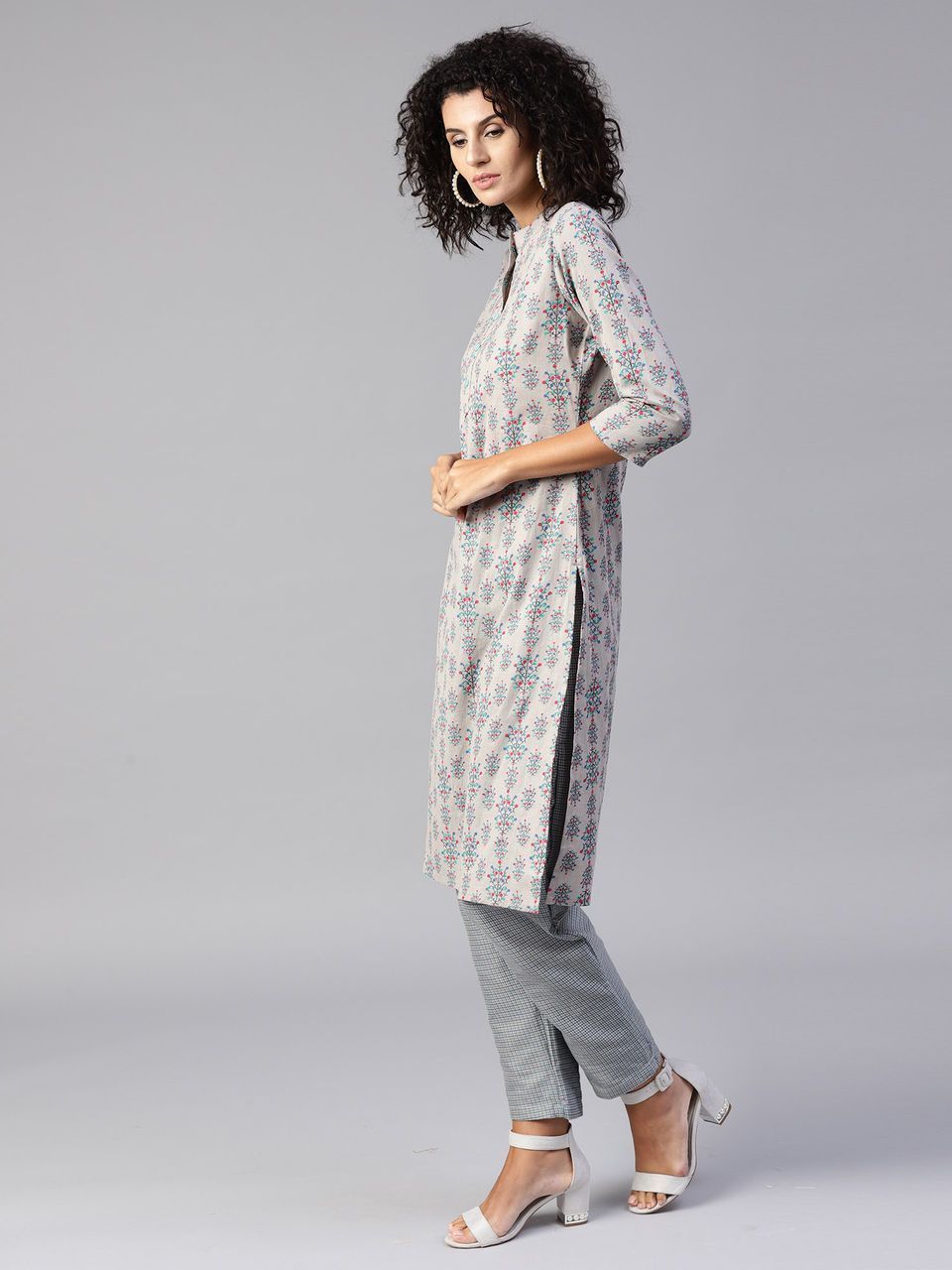 Color_Grey
