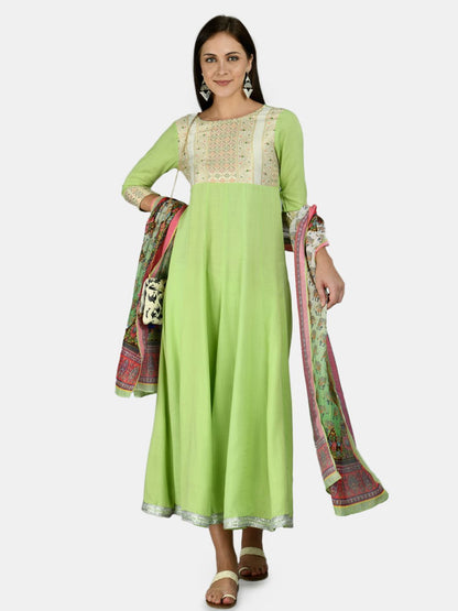 Women's Green Rayon Printed 3/4 Sleeve Round Neck Casual Anarkali Dupatta Set