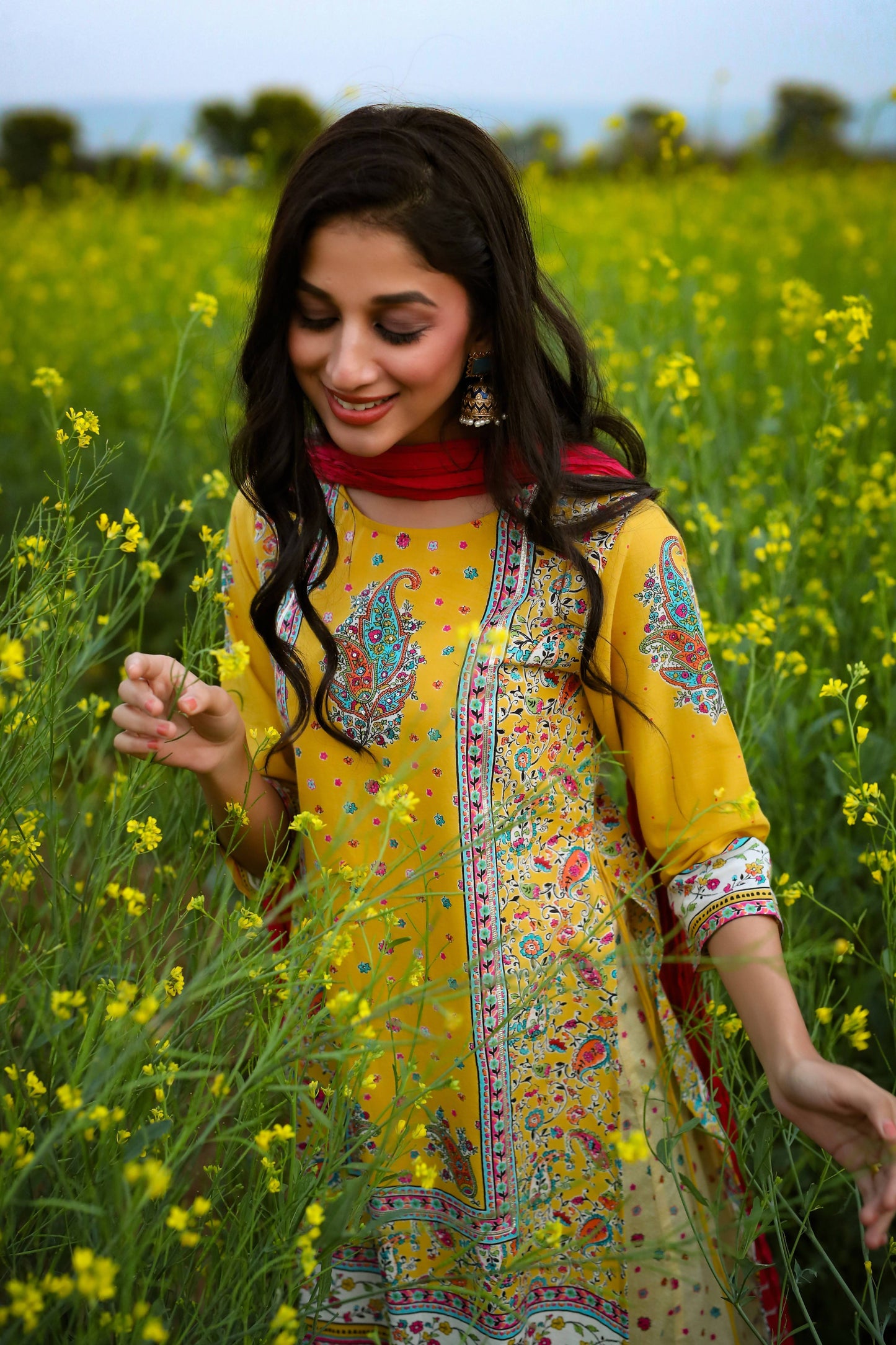 Women's Cambric Printed Straight Kurta Palazzo Dupatta Set